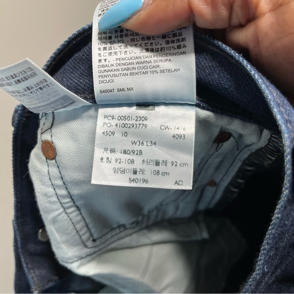 Levi's Men White Oak 1901 Cone Mills Jeans 36x31 Dark Wash Button Fly Straight - Picture 9 of 12